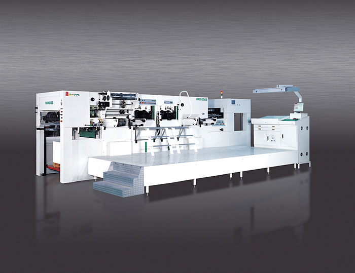 MK 920SS雙機組燙金機
技術描述：雙機組整機設計技術
雙機組專利技術，一次走紙完成多次燙金，成為煙包經典。