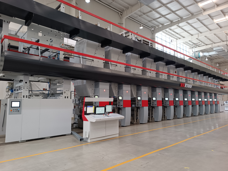 MK R100F  12色組塑料凹印機
最高速度400m/min，最薄PET膜12μm